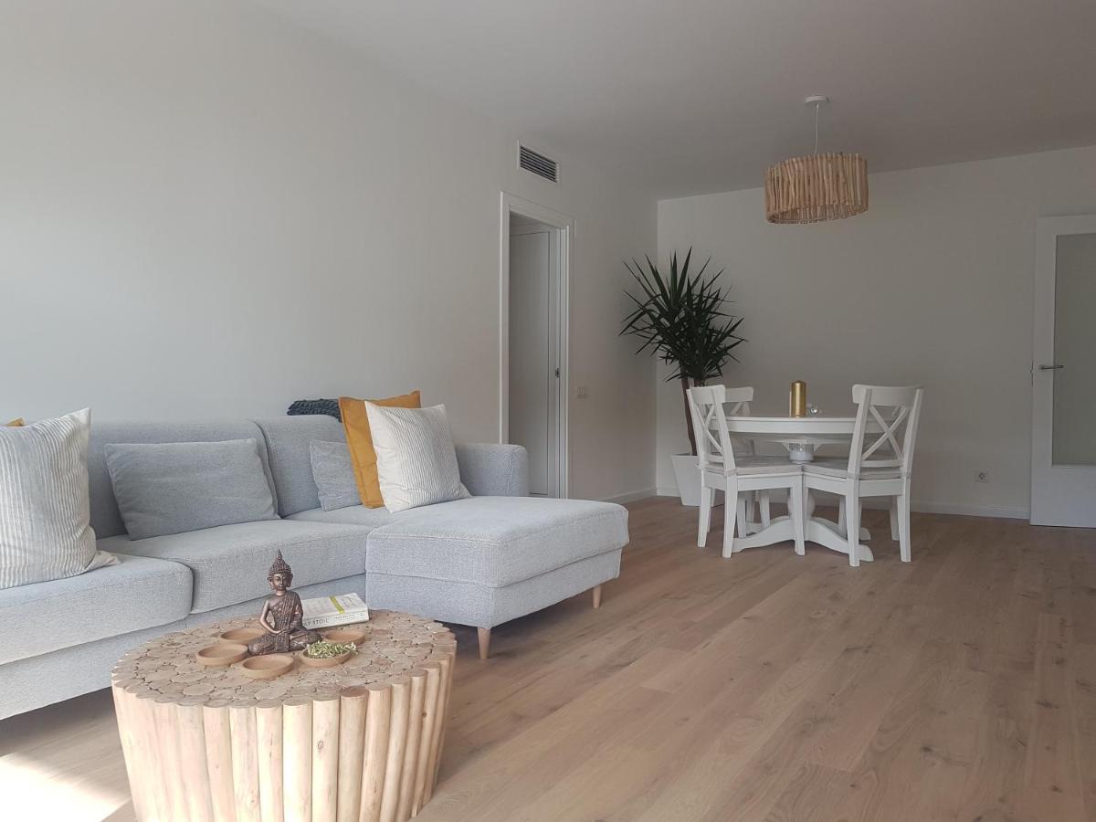 Apartamento Completo Con Piscina Terraza Vistas Del Mar 巴达洛纳 外观 照片